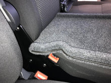 SeatShelf - T6.1Swivel Bench seat model